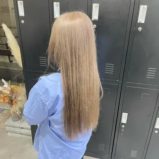 ミディアム カラー パーマ ヘアアレンジ メンズ キッズ ネイル マツエク・マツパ 切りっぱなしヘアボブ ミディアムヘアRYOのヘアスタイル