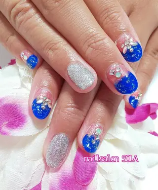 ネイル 田代 夏子のネイルデザイン