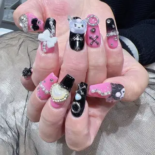 ネイル Queens ゲンのネイルデザイン