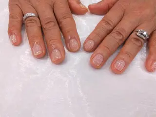 ネイル はばすみれ🎀ﾈｲﾙ 光ﾌｪｲｼｬﾙ ﾍｱのネイルデザイン