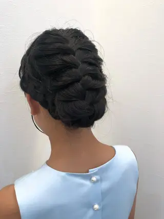 ヘアアレンジ ツノガイ エリのヘアスタイル