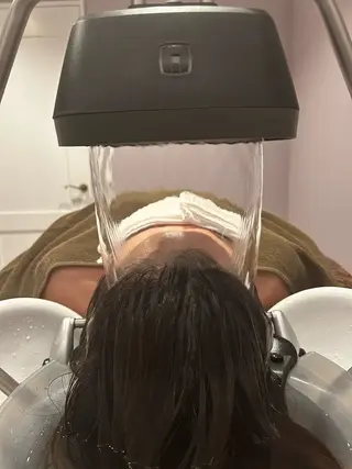 ミディアム ヘアアレンジ LAVENDIA 初音のヘアスタイル
