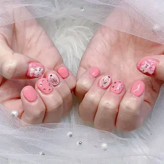 ネイル パーツ全部¥110 サロンミミのネイルデザイン