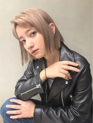 ショート 透明感カラー🌿ボブ ✨飛田　ケイのヘアスタイル