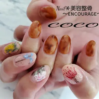 ネイル REVIA (旧:COCO)のネイルデザイン