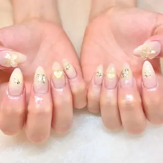 ネイル 山腰 光莉のネイルデザイン