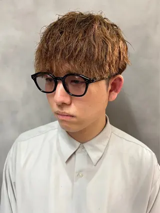 カラー メンズ スタイリスト/ 舩戸夏稀のヘアスタイル