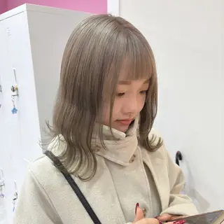 ミディアム カラー ブリーチ⏳艶カラー Natsukiのヘアスタイル
