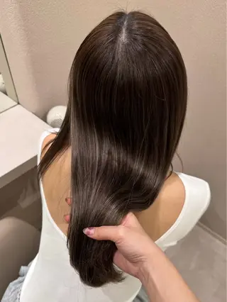 カラー ハイトーン／暖色 👩🏼HONOKAのヘアスタイル