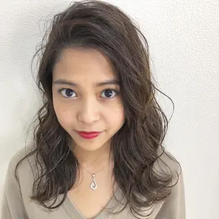 ロング カラー 橋本 敬介のヘアスタイル