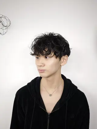 ミディアム パーマ メンズ お悩み解決カット& パーマ。お任せ下さいのヘアスタイル