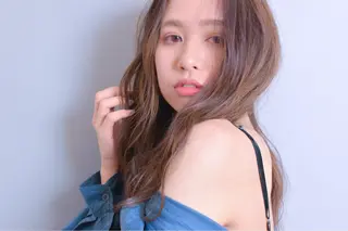 ロング カラー パーマ 篠塚 純のヘアスタイル