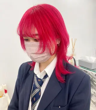 ミディアム カラー ヘアアレンジ 🌈haru🌻 藤沢ハイトーン🌈のヘアスタイル