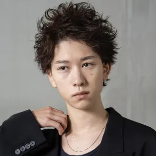 ショート メンズ SOURCE堺東🫧 ヘアケア/艶カラーのヘアスタイル