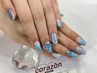 ネイル corazon所属・ネイリスト aicoのネイルデザイン