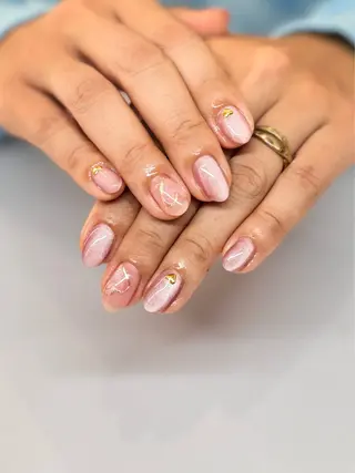 ネイル 𝓝𝓪𝓲𝓻 𝓝𝓪𝓲𝓵のネイルデザイン