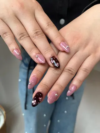 ネイル DEE nail ayame.Kのネイルデザイン