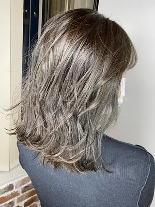 ミディアム レイヤーカット🫧 ／髪質改善✨TOWAのヘアスタイル