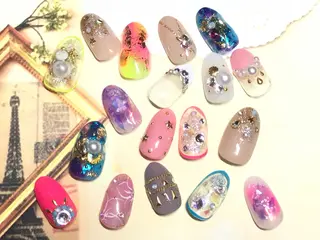 ネイル 吉冨 光恵のネイルデザイン