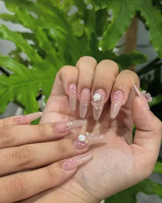 ネイル チップ長さ出し 専門店のネイルデザイン