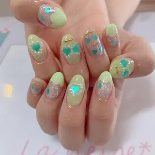 ネイル La neige* yuki 🐩🌙のネイルデザイン