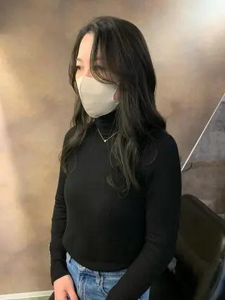 ロング カラー SAKINO. ベージュカラーのヘアスタイル