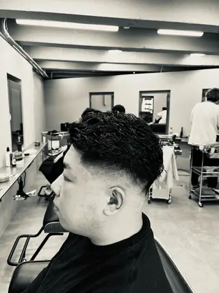 ショート パーマ メンズ 池袋メンズパーマ フェード純平のヘアスタイル