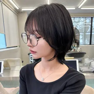 ミディアム カラー ウメダナオヤ/ くびれヘア✨のヘアスタイル