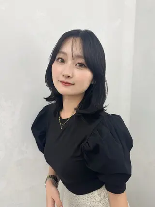 ミディアム カラー 透明感カラー✨🩵 韓国ヘアkanatoのヘアスタイル