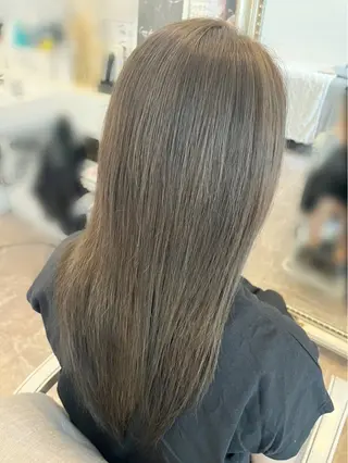 ロング La.fleur ラ.フルールのヘアスタイル