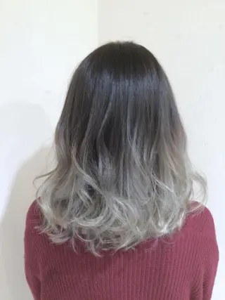 セミロング カラー パーマ ヘアアレンジ メンズ キッズ ネイル マツエク・マツパ バレイヤージュ/ 髪質改善/渡邉悟🌱のヘアスタイル