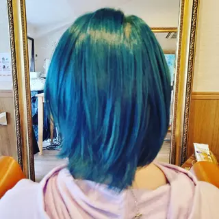 ショート カラー spa hair ark 富井直美のヘアスタイル