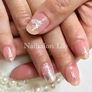 ネイル Lily*nail 🌻Mii🌻のネイルデザイン