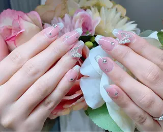 ネイル Lilas Nailのネイルデザイン