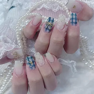 ネイル Maya 🧊🫧‪のネイルデザイン