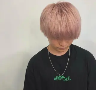 ショート カラーソムリエ認定 茶屋町Eir岩本のヘアスタイル