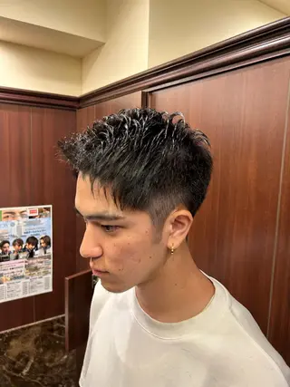 ショート 西本 健斗のヘアスタイル