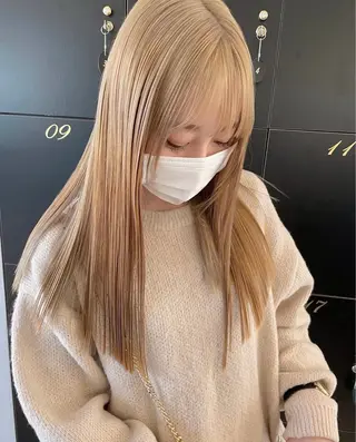 ロング カラー 池田 なな美のヘアスタイル