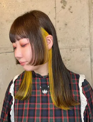 セミロング カラー 派手髪デザインカラー ヒロカのヘアスタイル