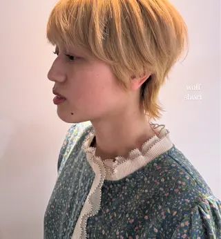 ショート ハイトーン/パーマ 大名 sakiのヘアスタイル
