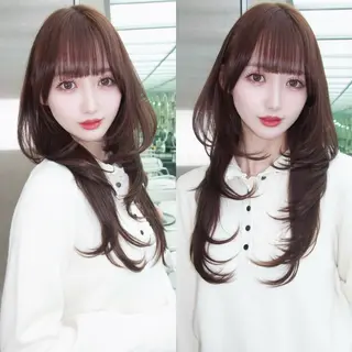 ロング がわ/ハイレイヤー /ハイトーンカラーのヘアスタイル