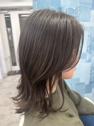 ミディアム Noyヨシモト ヒロトのヘアスタイル