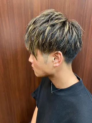 ミディアム カラー メンズ 岡本 宗士のヘアスタイル