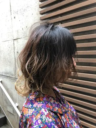 ミディアム カラー パーマ 山田 博仁のヘアスタイル