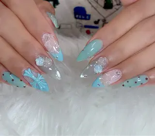 ネイル DuLi Blinkのネイルデザイン