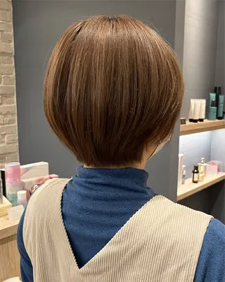 ショート 韓国レイヤー/透明感 カラー🐈曾根高のヘアスタイル