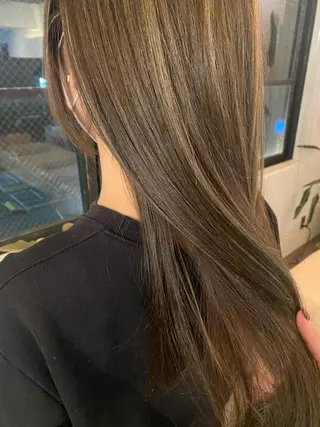 ロング ari/ヘアセット レイヤーカット✂︎のヘアスタイル