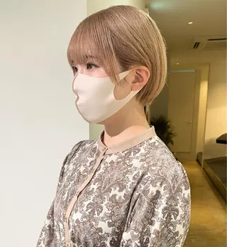 ショート カラー RAIMA ケアハイトーンのヘアスタイル