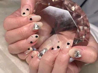 ネイル マツエク・マツパ アイブロウ Nail&eye Belire 新宿のネイルデザイン