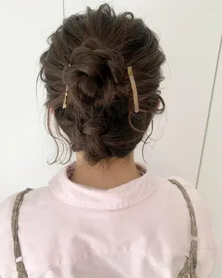 セミロング tomida yukiの眉毛・アイブロウイメージ